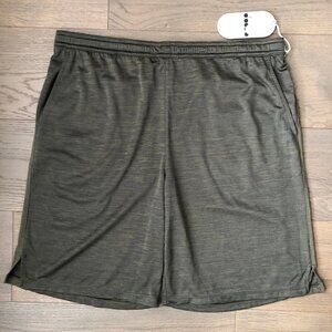 Diadora Training Athletic Relaxed Fit Moisture Wick Poly Shorts Green Sz L NWT